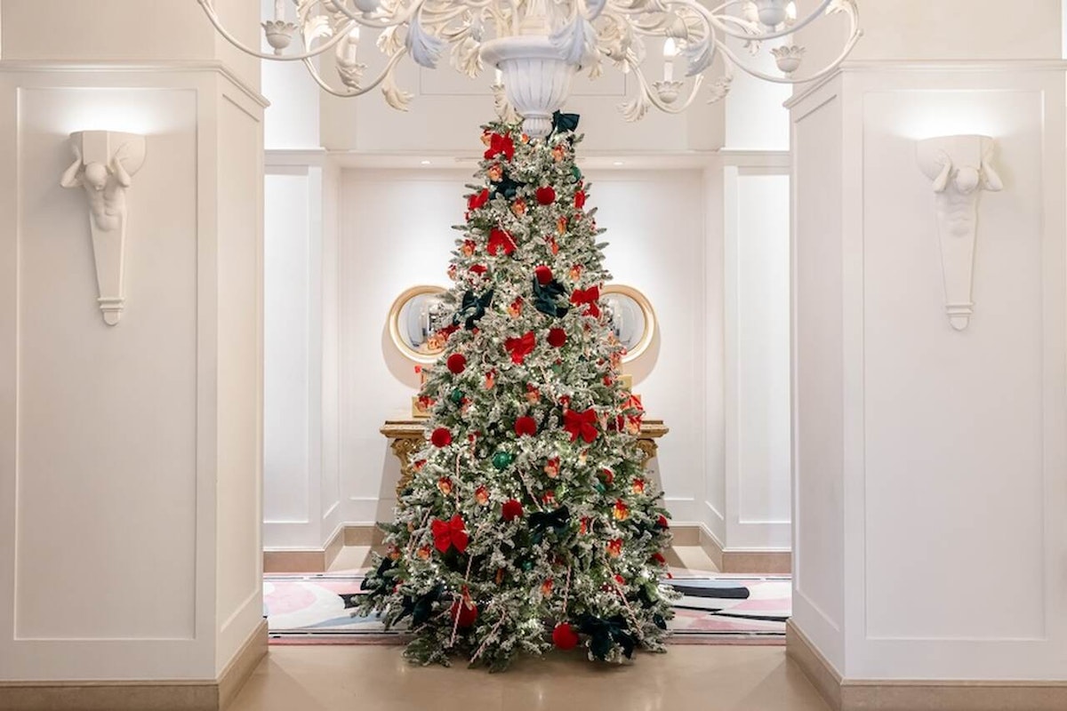 7 árvores de Natal luxuosas espalhadas pelo mundo
