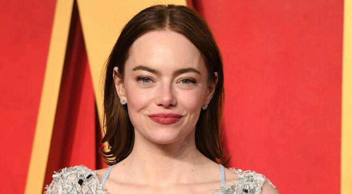 Emma Stone ama decoração colorida em sua pequena mansão