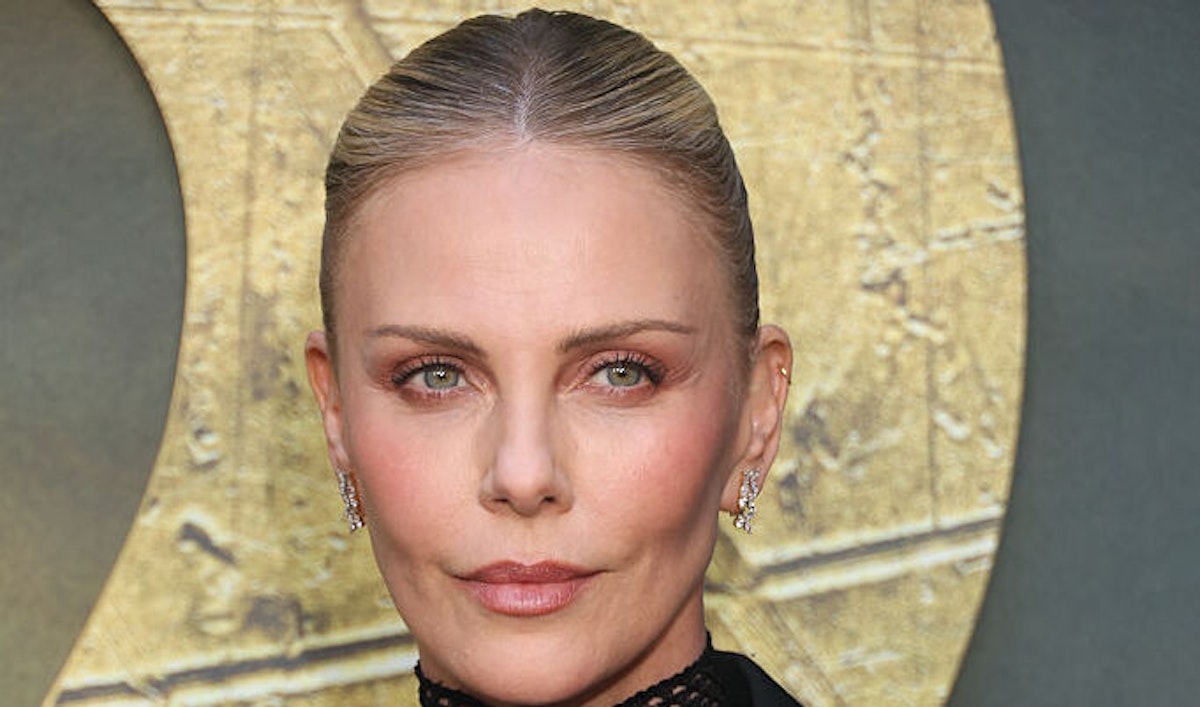 Photo De Charlize Theron Format 20x27 Cm - Poster Cinéma Neuve