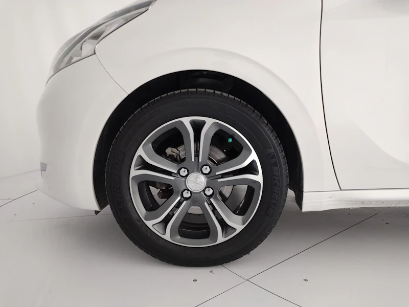 Peugeot 208 Usato 2017 208 Verona