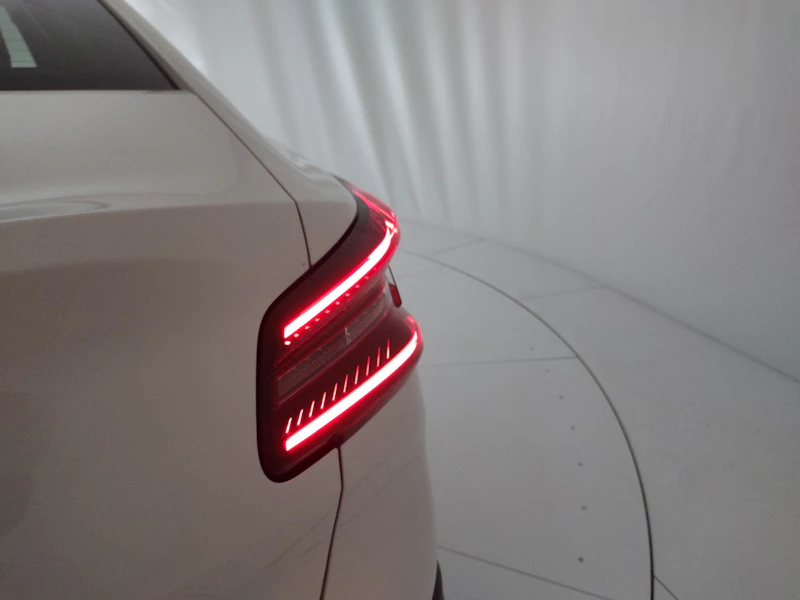 Citroen C4 X