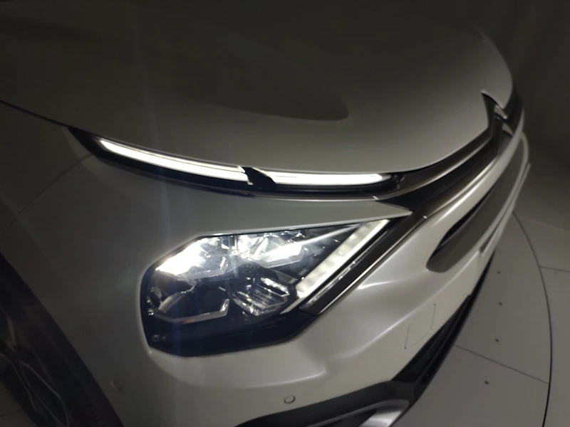 Citroen C4 X