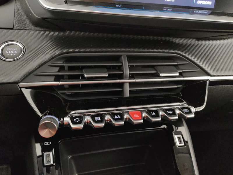 Peugeot 208 Nuovo Elettrico 208 Porto Mantovano