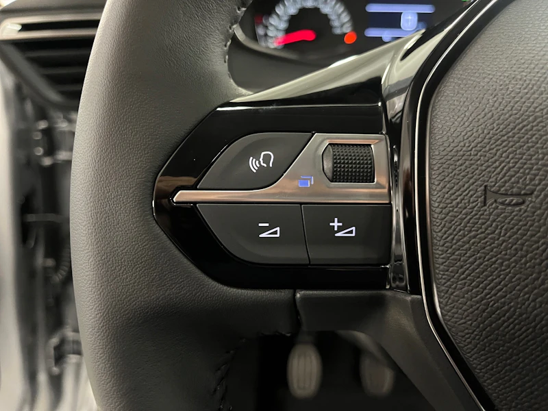 Peugeot 208 Nuovo Benzina 208 Verona