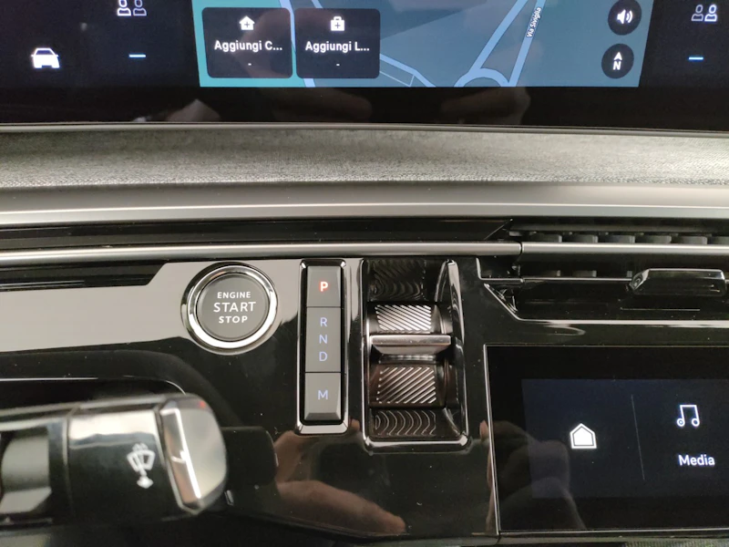 Peugeot 3008 Nuovo Ibrido benzina 3008 Verona