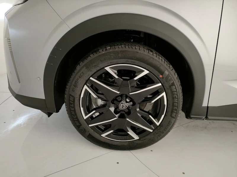 Peugeot 3008 Nuovo Ibrido benzina 3008 Verona