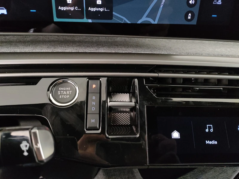 Peugeot 3008 Nuovo Ibrido benzina 3008 Verona