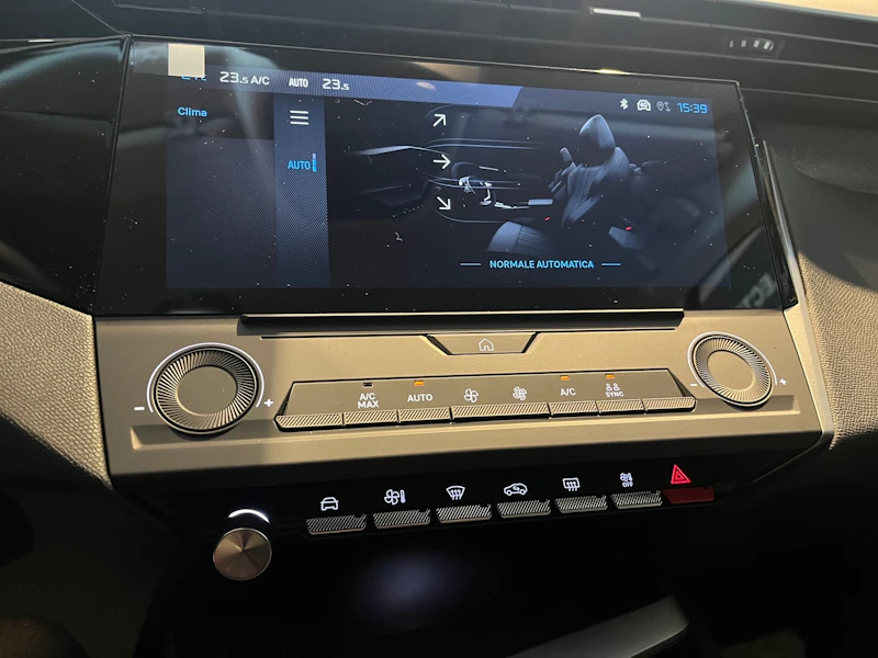 Peugeot 408 Nuovo Ibrido benzina 408 Verona