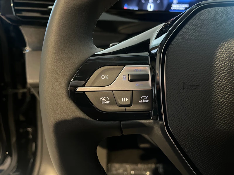 Peugeot 408 Nuovo Ibrido benzina 408 Verona