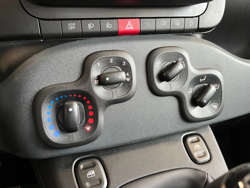 Fiat Panda Nuovo Ibrido benzina Panda Cerea