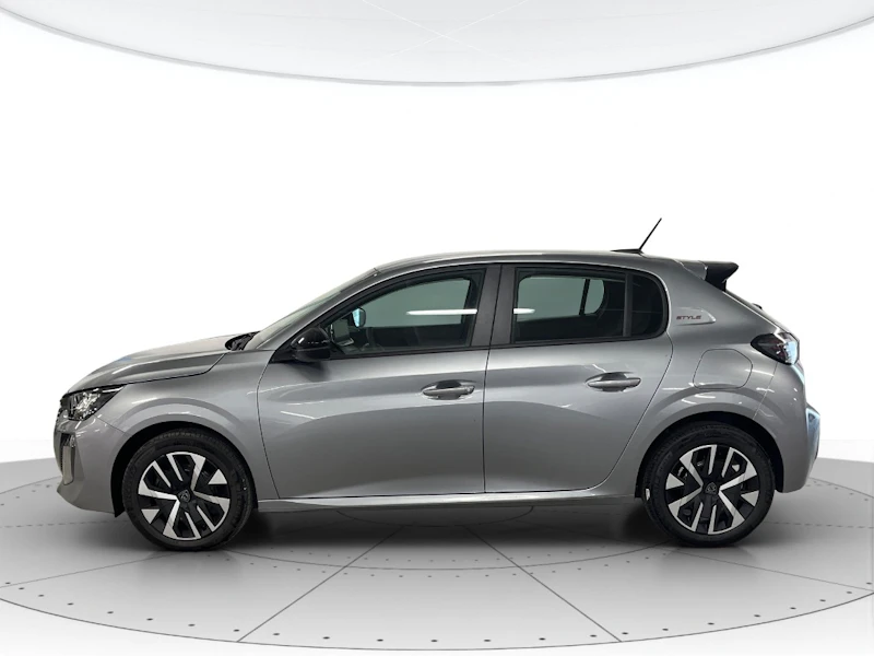Peugeot 208 Nuovo Ibrido benzina 208 Verona