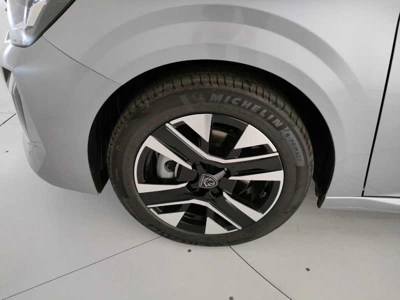 Peugeot 208 Nuovo Benzina 208 Porto Mantovano