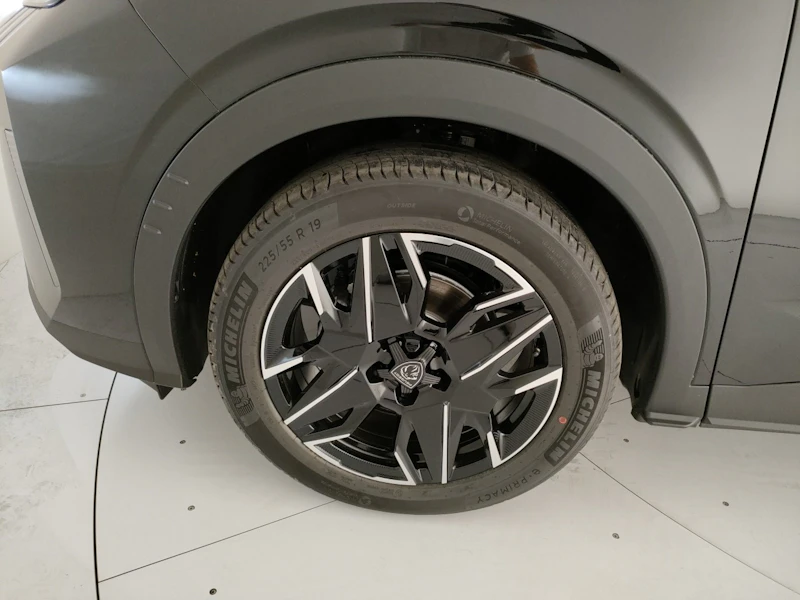 Peugeot 3008 Nuovo Ibrido benzina 3008 Porto Mantovano