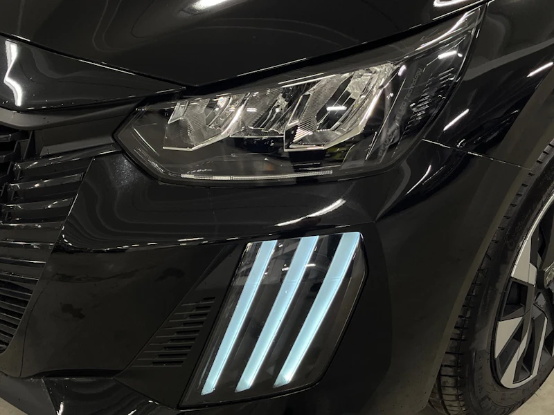 Peugeot 208 Nuovo Benzina 208 Verona