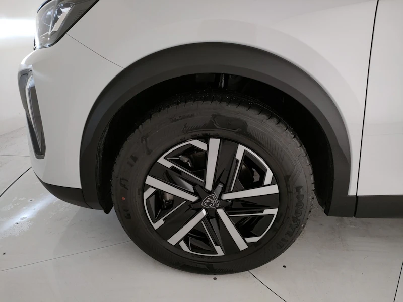 Peugeot 2008 Nuovo Ibrido benzina 2008 Verona