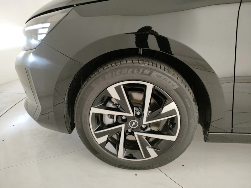 Opel Corsa Nuovo Benzina Corsa Porto Mantovano