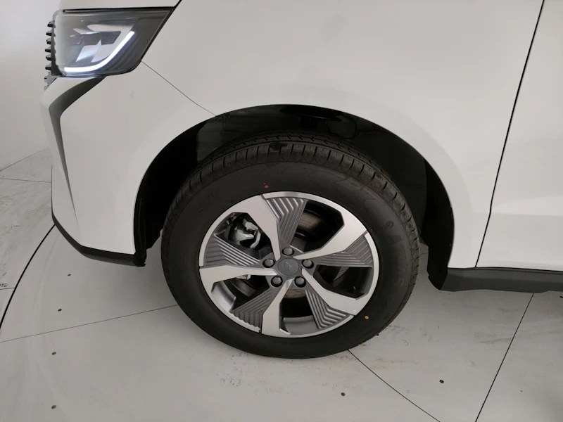 Emc Sette Nuovo Benzina Sette Reggio Emilia