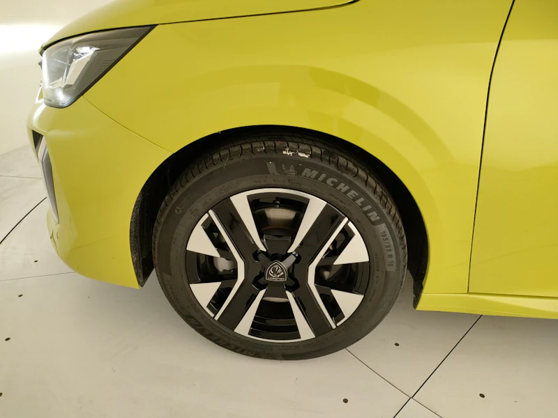 Peugeot 208 Nuovo Benzina 208 Porto Mantovano