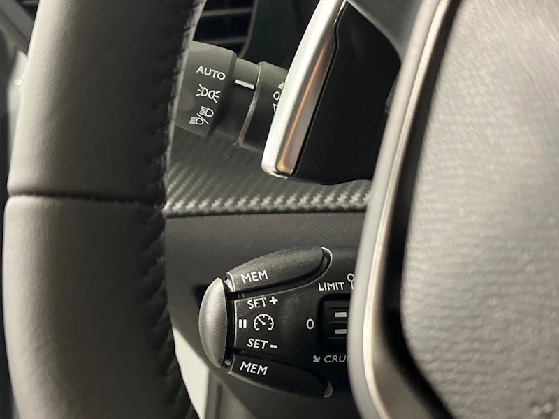 Peugeot 208 Nuovo Ibrido benzina 208 Verona