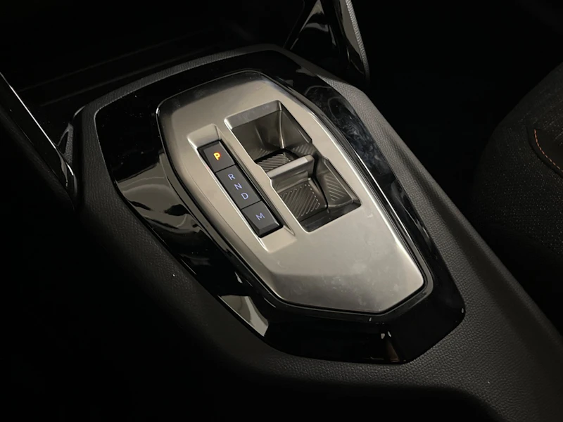 Peugeot 208 Nuovo Ibrido benzina 208 Verona