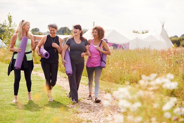 women-with-yoga-mats