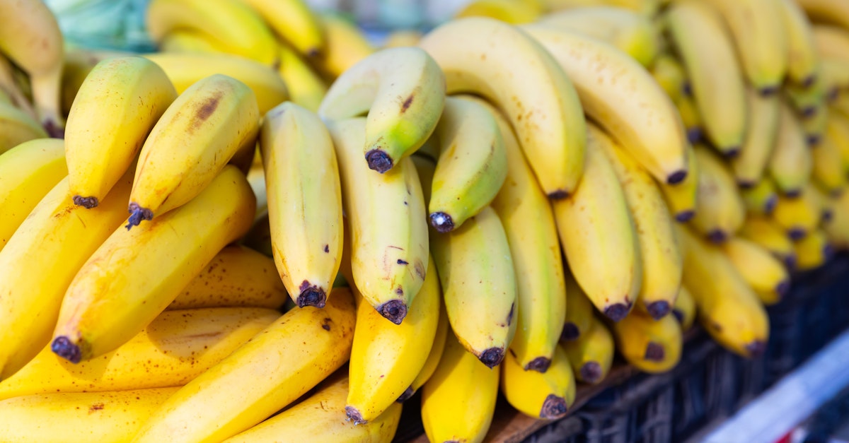 Are Bananas Good for Weight Loss? Science Says No