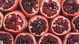 pomegranates-close-up