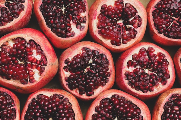 pomegranates-close-up