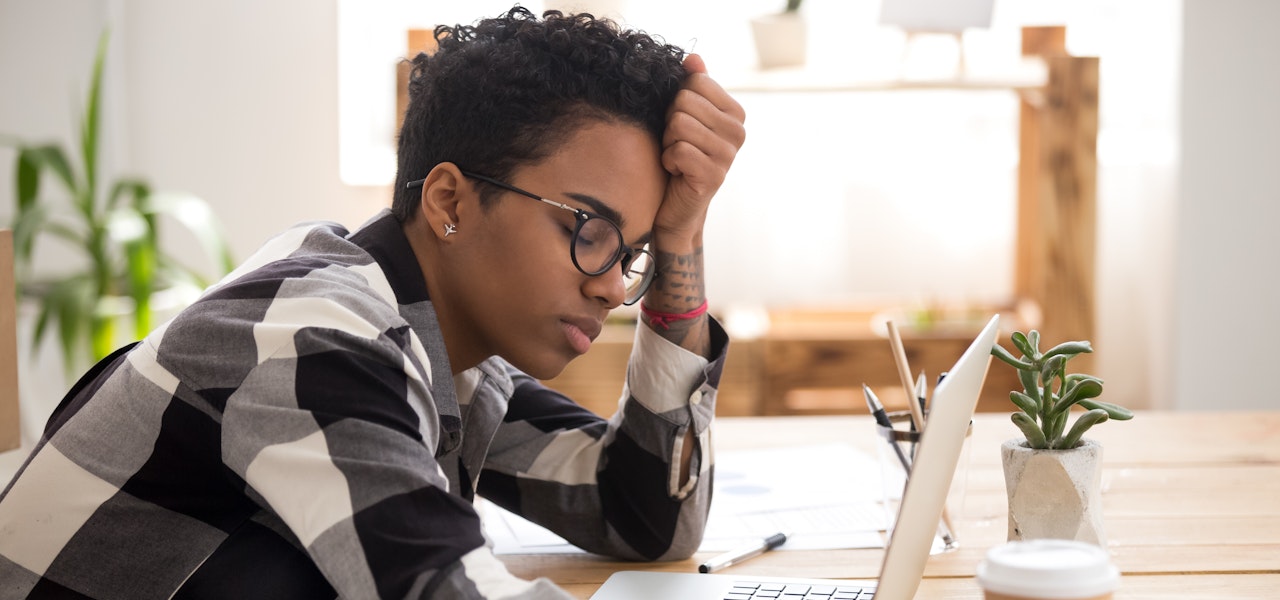 tired-woman-at-computer