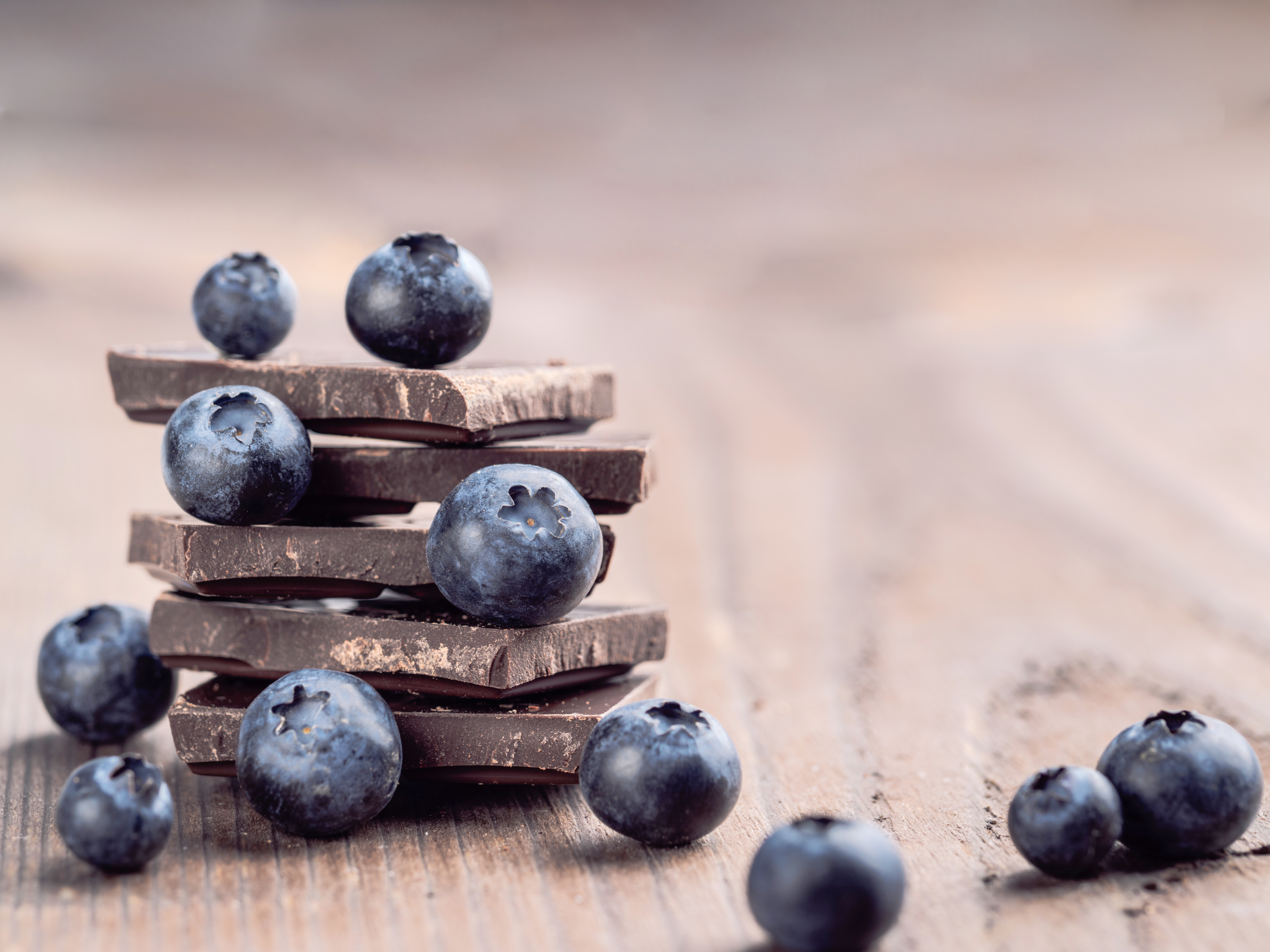 Polyphenols: Facts, Benefits, and Foods