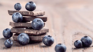 blueberries-and-chocolate