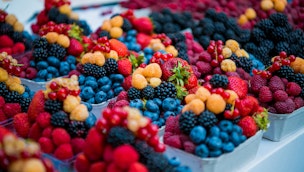 berries-at-a-market