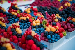 berries-at-a-market