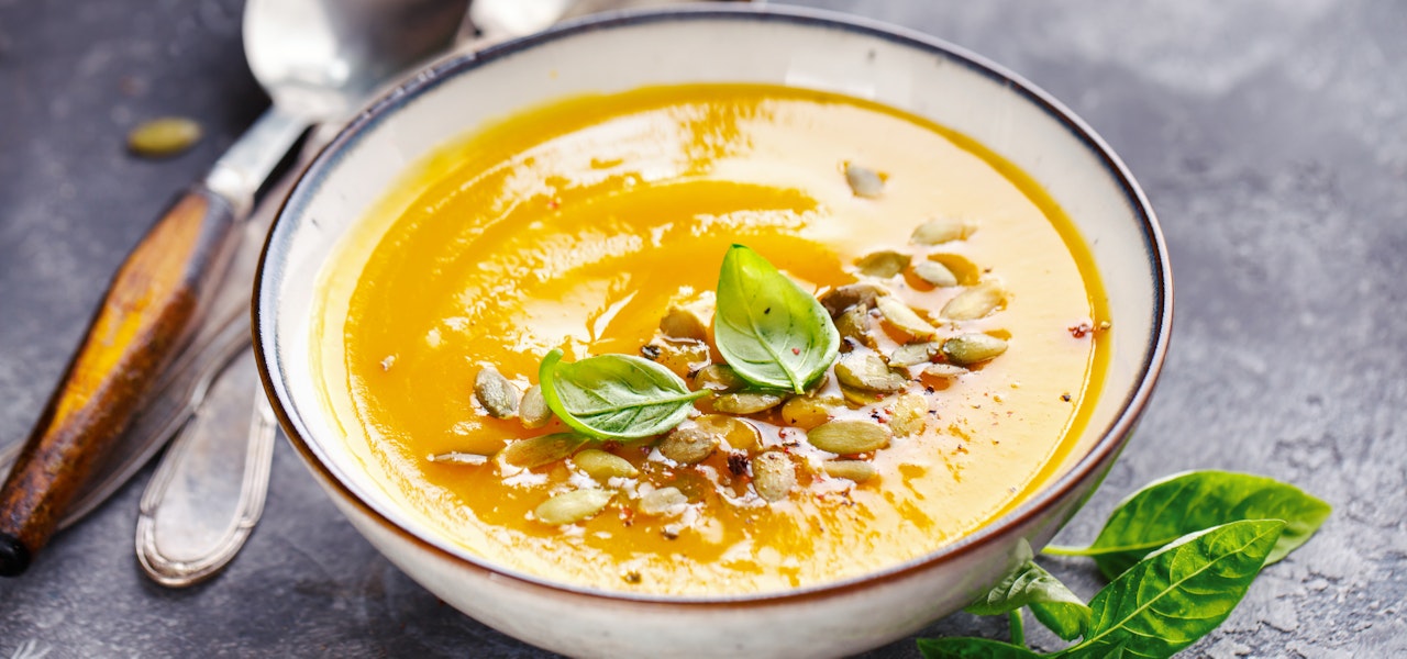 soup-with-pumpkin-seeds