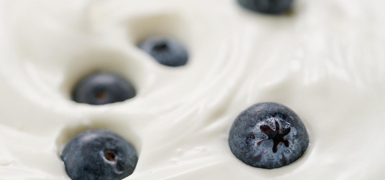 blueberries-in-yogurt