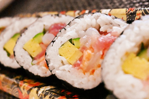 sushi-rolls