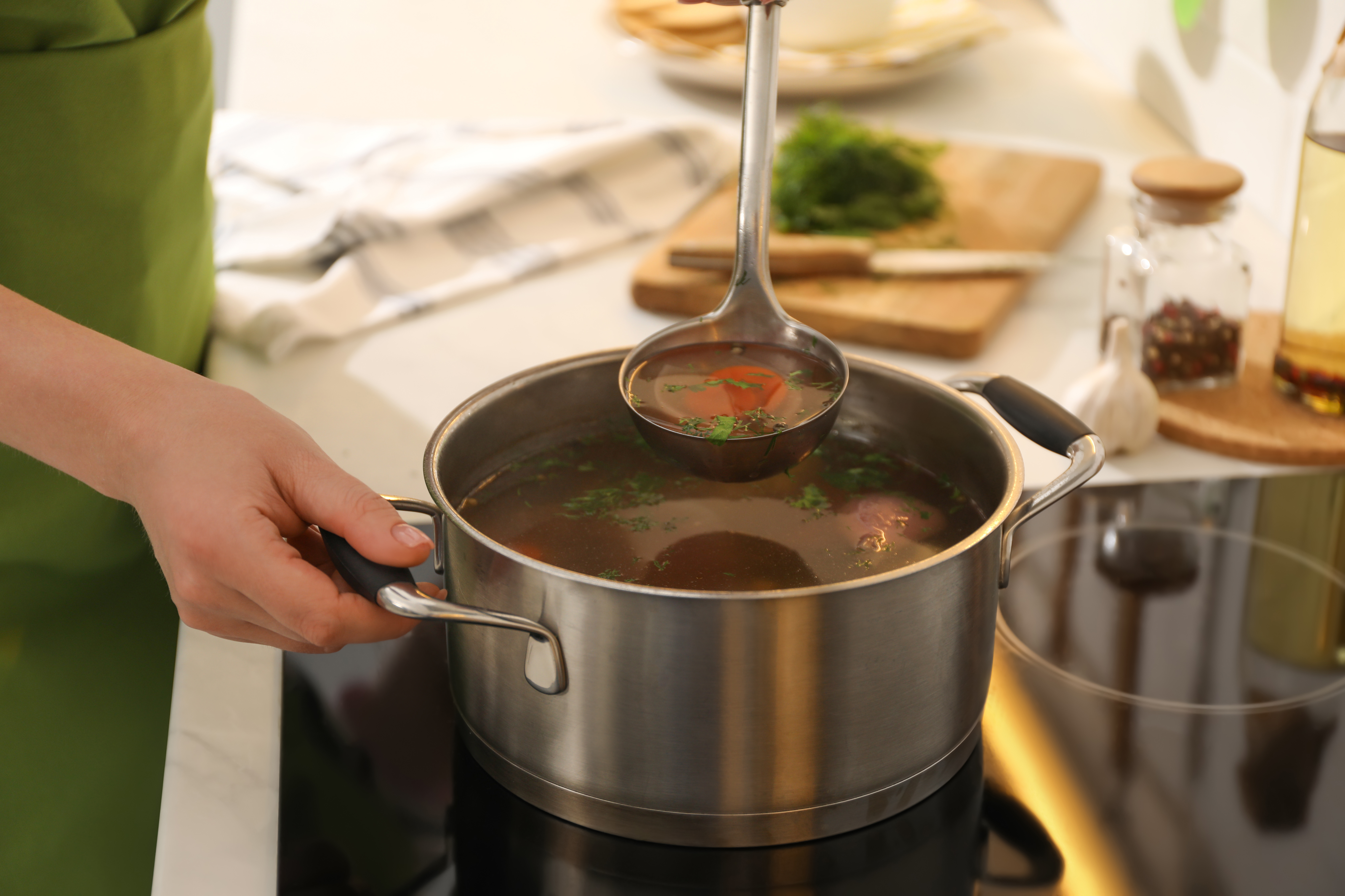 Bone Broth: The Benefits and the Risks