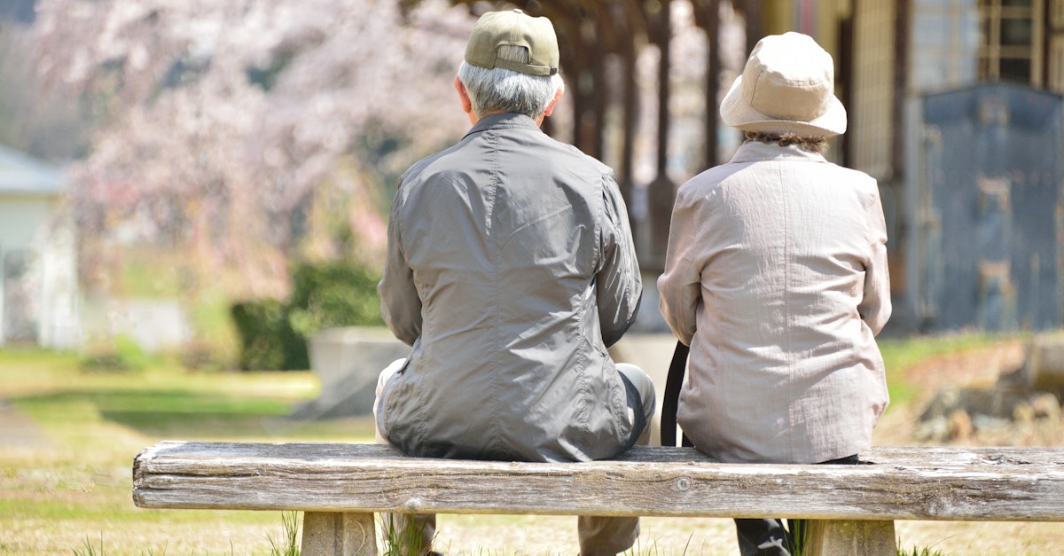 5 Daily Habits of People Who Live Longer 5 Daily Habits of People Who Live Longer