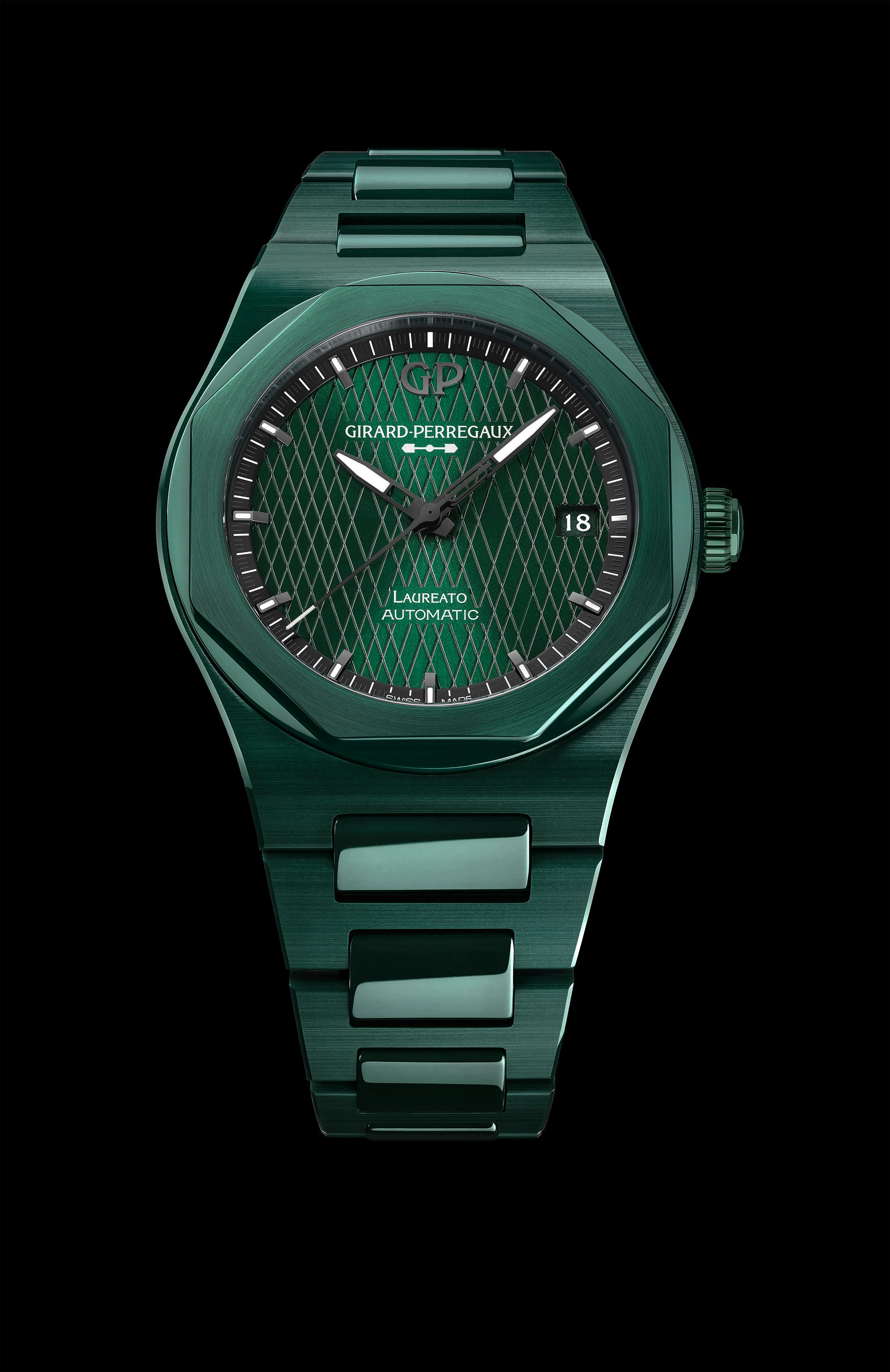 Prabangus „Girard-Perregaux“ ir „Aston Martin“ laikrodis, įkvėptas sėkmės spalvos