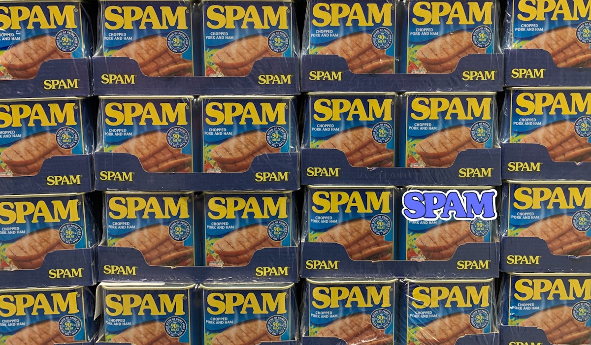 How Email Scammers Operate – Spot & Avoid Online Threats