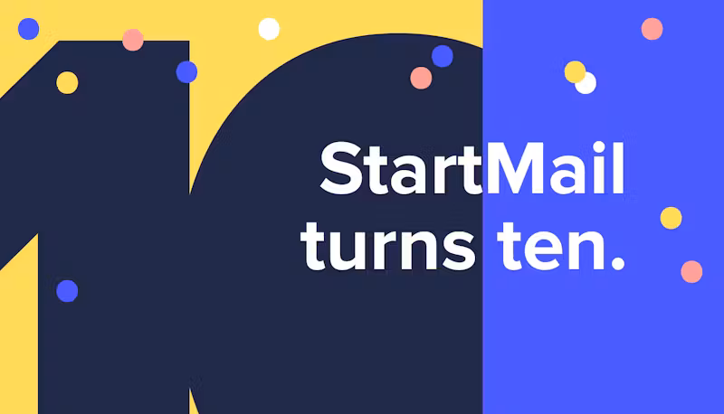 Confetti and the number ten. Also the copy "StartMail turns ten."