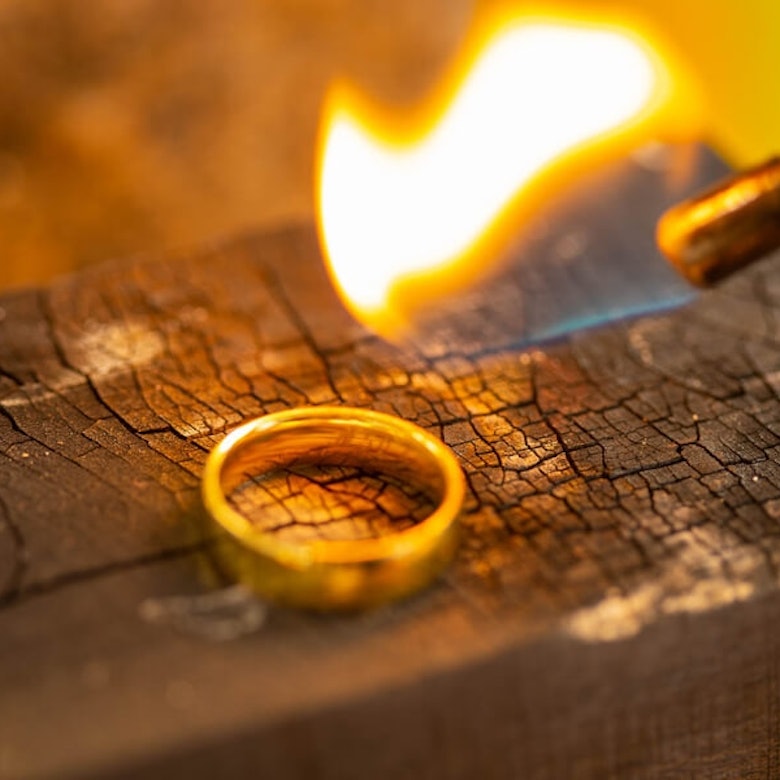 Bild zu Schmuckservice