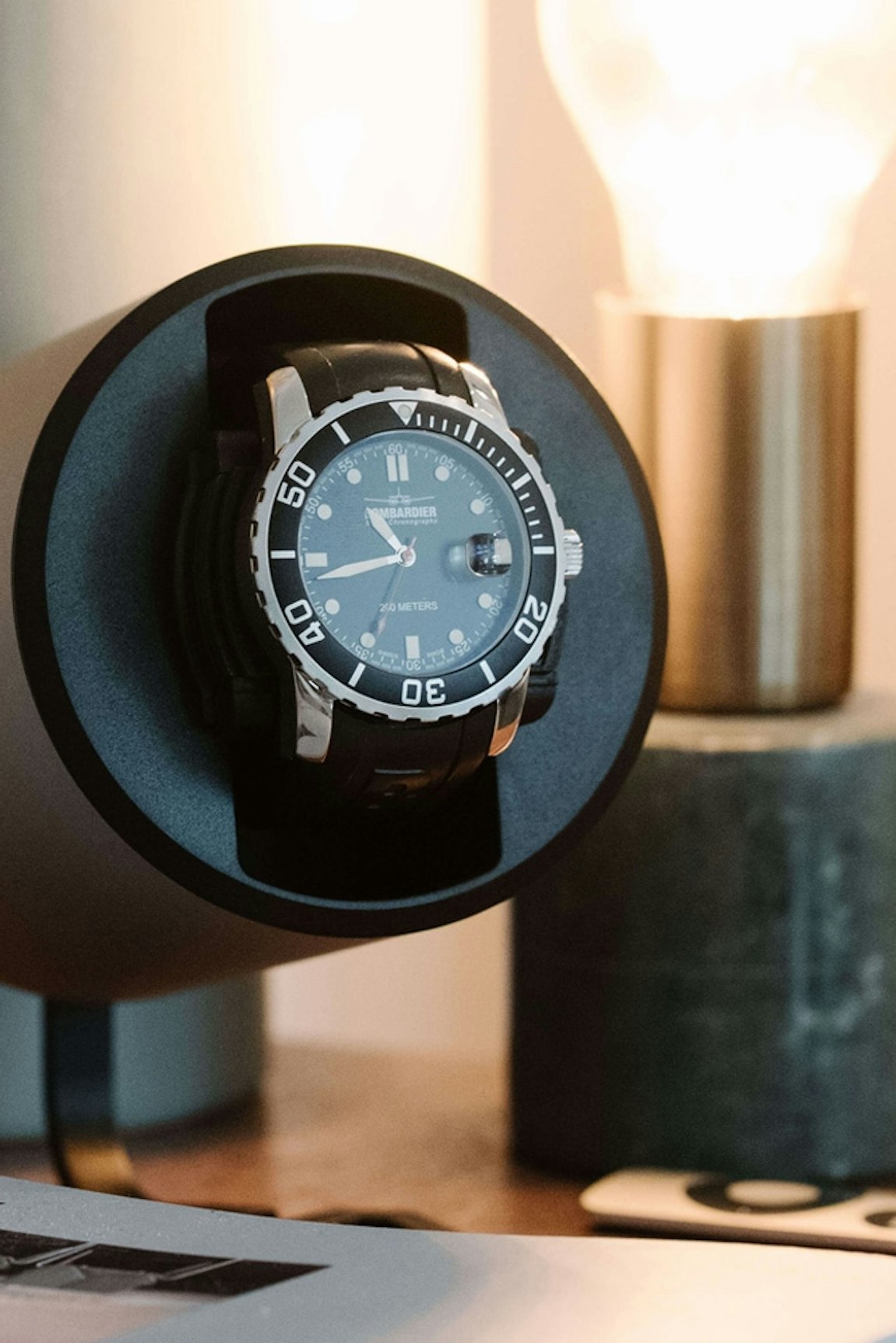 Swiss Capsule Detail Header