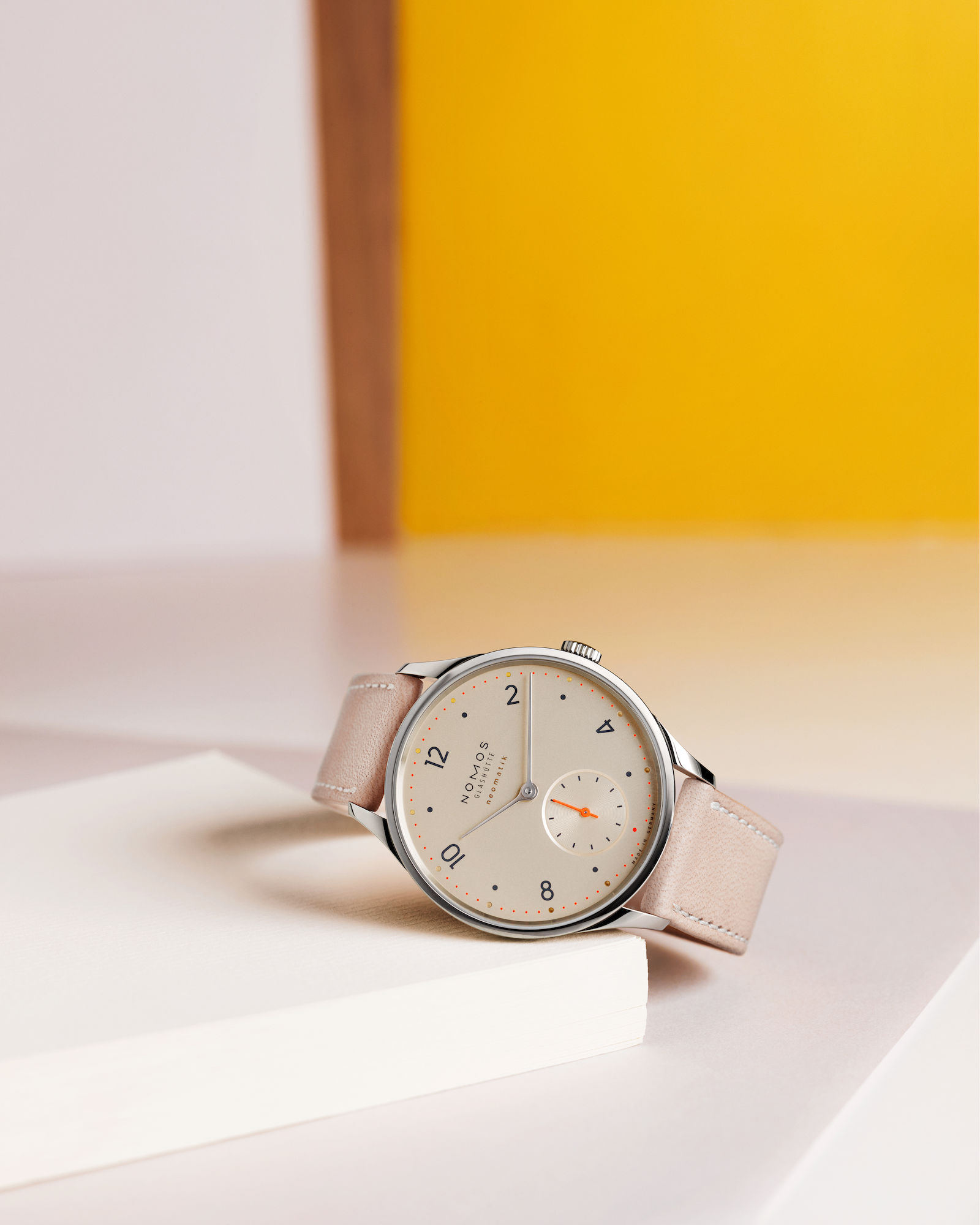 Nomos Minimatik