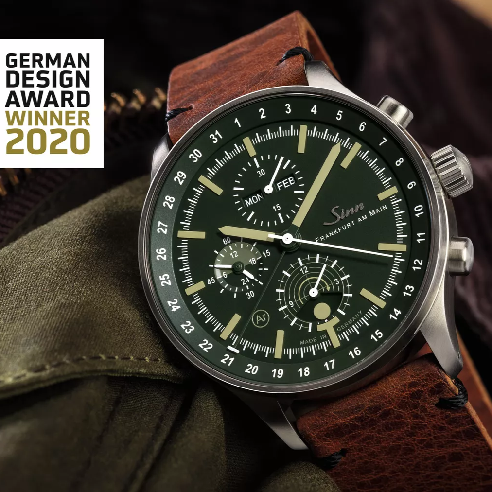 JAGDUHR 3006 - Der Chronograph mit Mondlichtanzeige. Ausgezeichnet mit dem German design Award 2020.