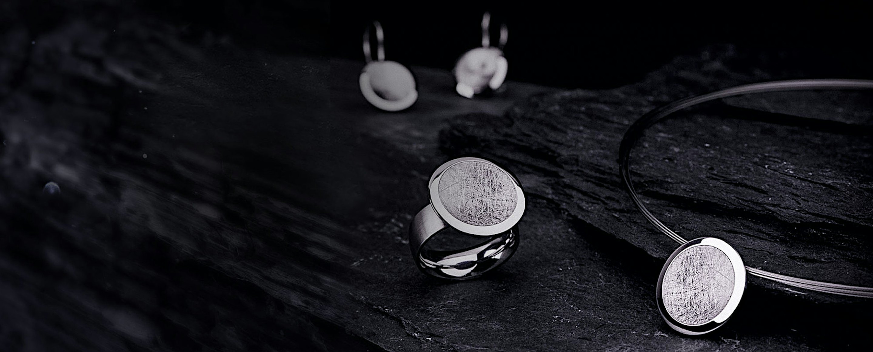 Ernstes Design Markenheader