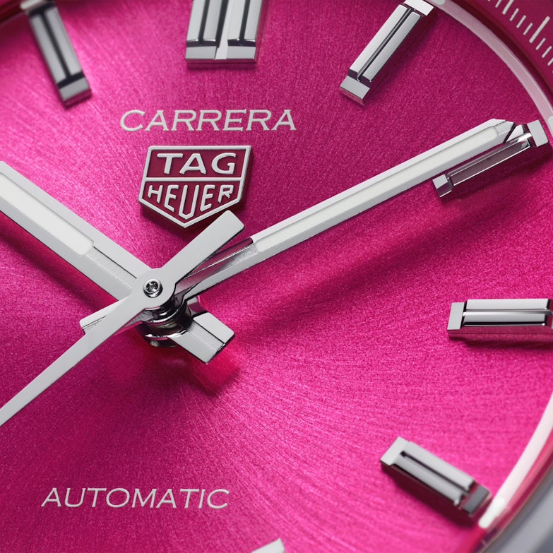 TAG Heuer Carrera mit pinkfarbenem Zifferblatt