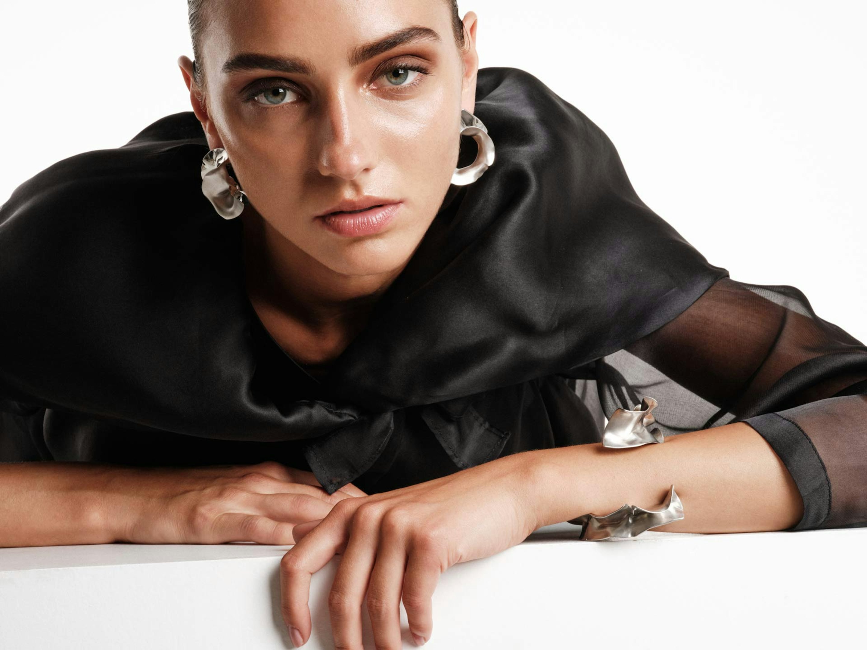Theodora D Schmuck