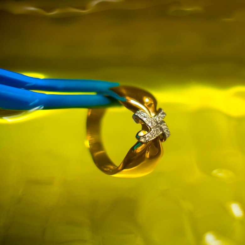 Schmuckreinigung Teaserbild