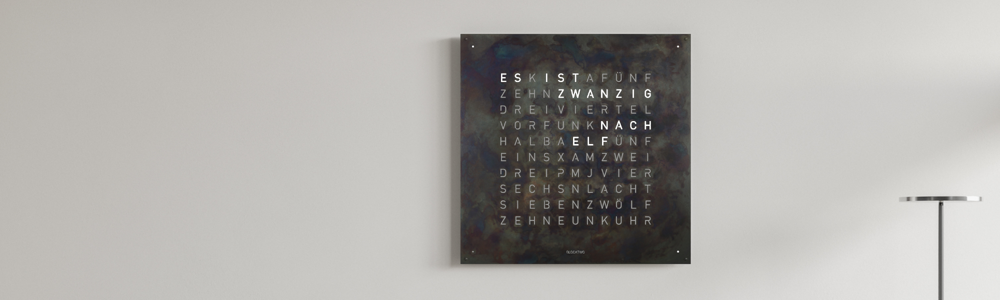 Qlocktwo Markenheader - Raw Iron